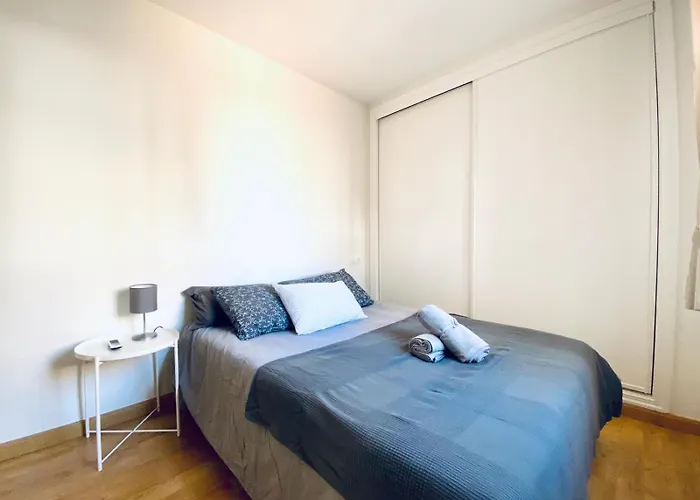 Amplio y Luminoso Apartamento en el Centro de Malaga